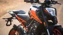 KTM Duke, una de las motos que se pueden adquirir a 18 meses.