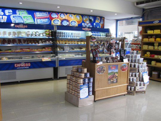 El local está ubicado sobre la Avenida Triunvirato 3755.