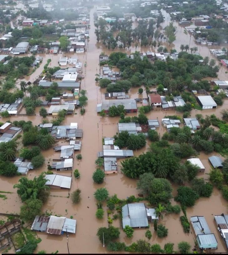 Imagen a&eacute;rea de la inundaci&oacute;n en Tucum&aacute;n.