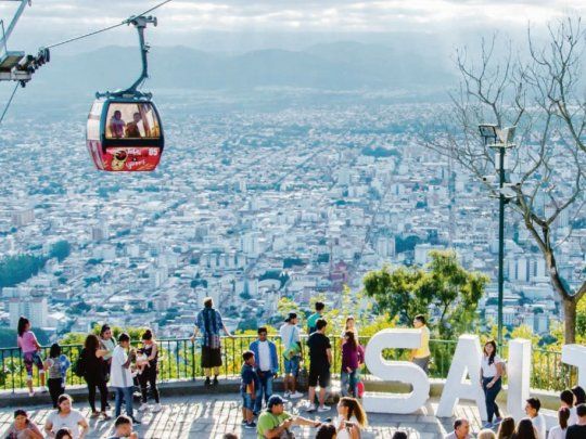 Posta. El cerro San Bernardo tiene uno de los puestos “a demanda”.