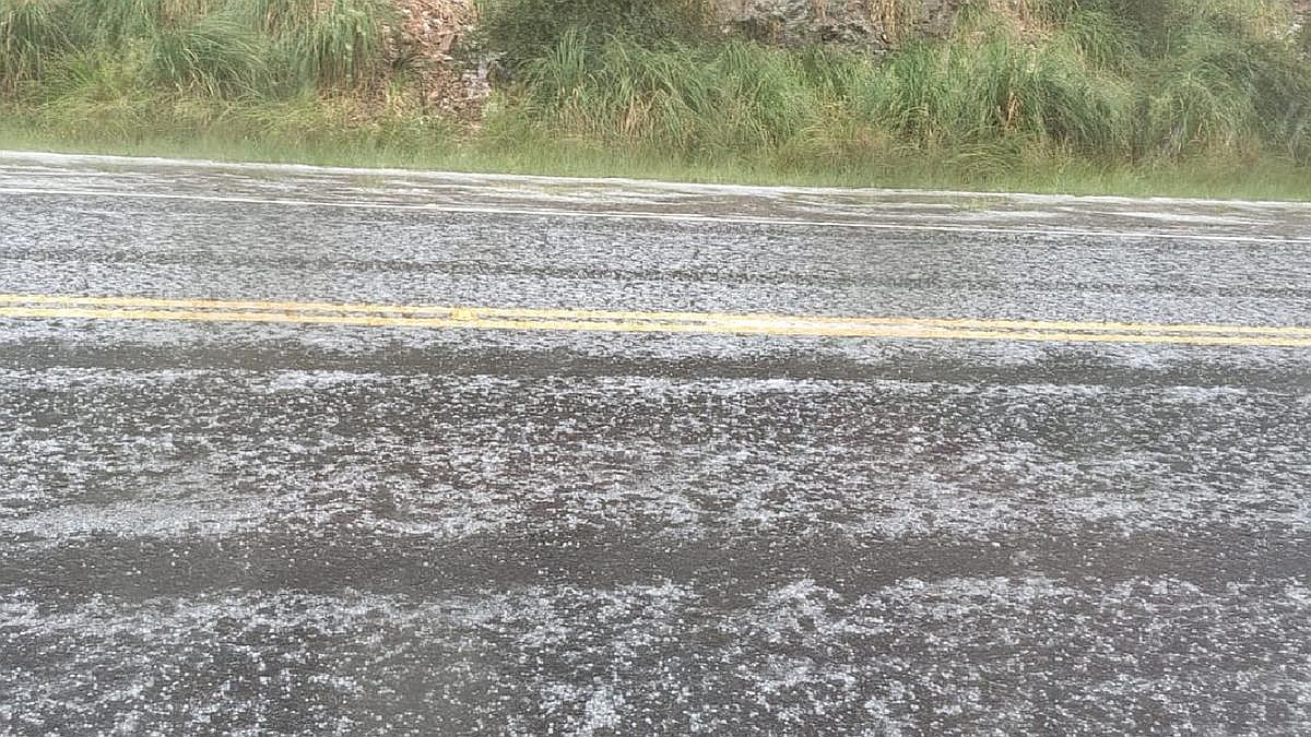 Hail in Córdoba: head-on collision left seven injured and one dead