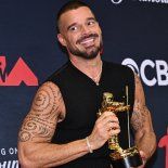 El puertoriqueño llevó su bandera a lo más alto gracias a su música. El puertoriqueño llevó su bandera a lo más alto gracias a su música.