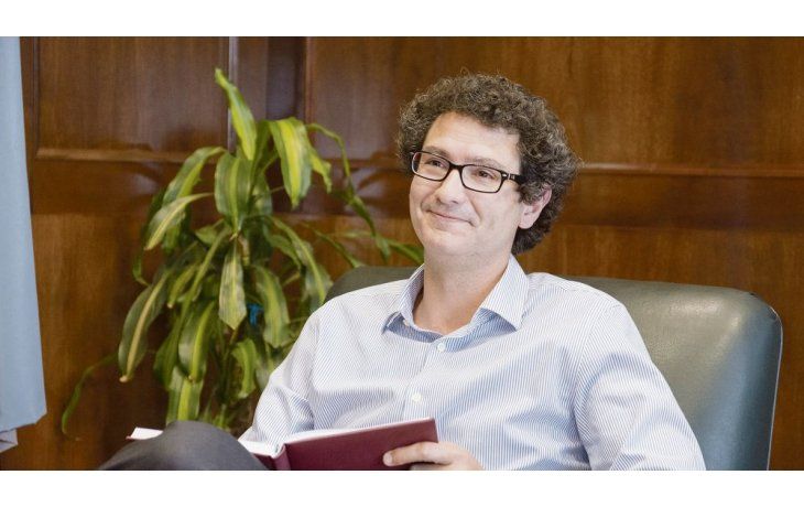 ámbito.com | Mariano Mayer anticipó que habrá un par de meses difíciles en materia económica. El secretario de Emprendedores y PyMEs se mostró confiado de cara al futuro próximo: Hacia fin de año vamos a volver a crecer con la velocidad a la que estábamos creciendo