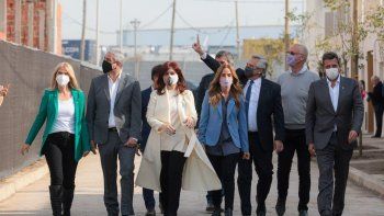 alberto fernandez: aprendi con nestor a no arrodillarnos frente al fmi
