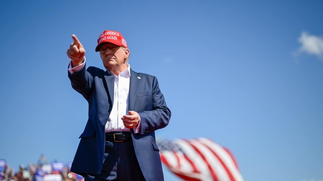 El expresidente de Estados Unidos, Donald Trump, se refirió al presidente de la Fed y el futuro de las tasas.