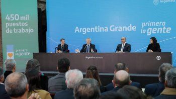 Alberto Fernández: Sé que hay que ajustar algunos números pero eso no va a ser a costa de parar la obra pública.