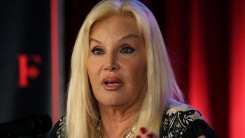 incendio en la casa de susana gimenez en miami: gracias a dios no fue mas que un susto