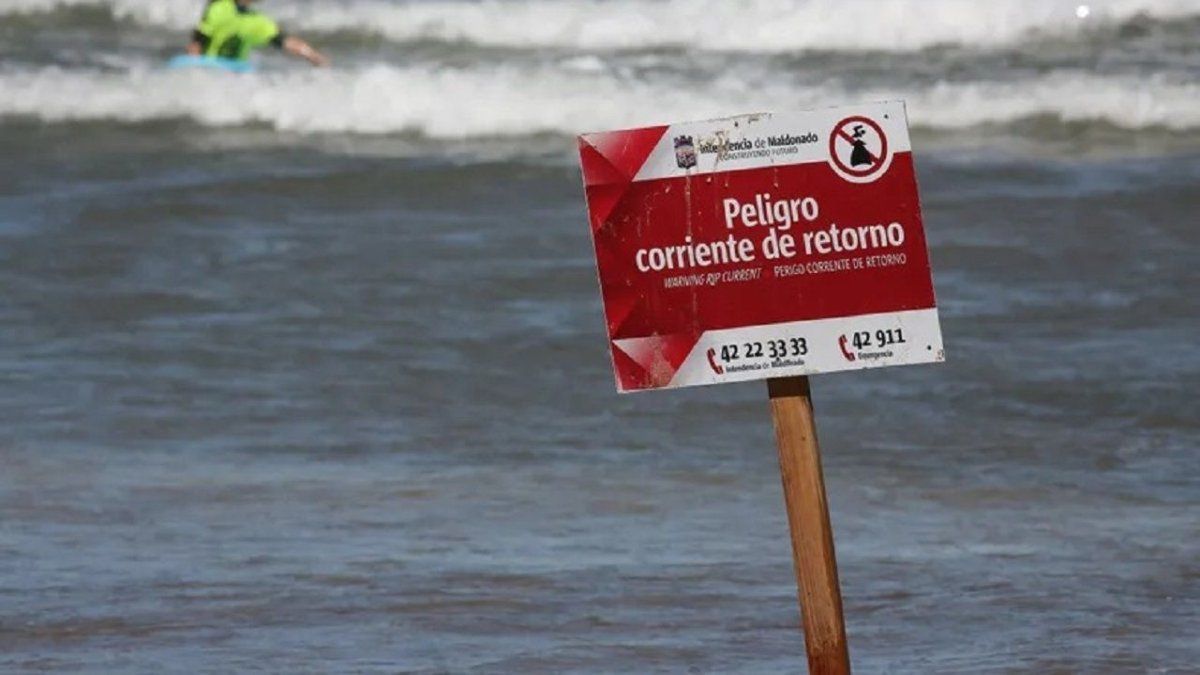 An Argentine died drowned in Punta del Este after entering the sea in an area without lifeguards
