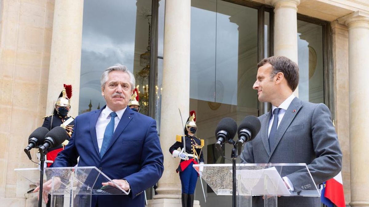 Alberto Fernández canceló su viaje a Francia por la situación con el Covid-19