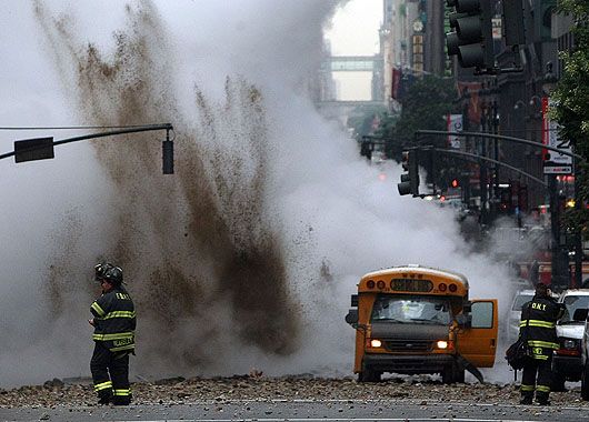 Explosión de un transformador causa pánico en Nueva York (foto 1)