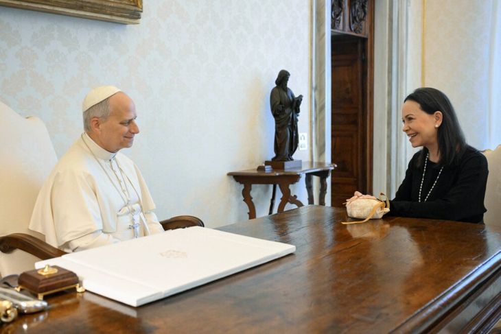 Mar&iacute;a Corina Machado fue recibida por el papa Le&oacute;n XIV durante la agenda de audiencias de este lunes en el Vaticano. &nbsp;