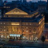 El Colón se ubica entre los teatros más seguidos en Instagram. El Colón se ubica entre los teatros más seguidos en Instagram.