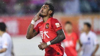 El brasile&ntilde;o Paulinho brill&oacute; en Tottenham y en Barcelona y tuvo dos&nbsp;etapas en el&nbsp;Guangzhou Evergrande, donde conquist&oacute; tres t&iacute;tulos, el &uacute;ltimo en noviembre pasado.