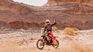 Luciano Benavides finalizó primero en el Rally Dakar después de la octava etapa.