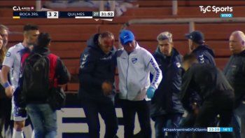Un ayudante del cuerpo técnico de Quilmes fue herido por los proyectiles que se arrojaban de la tribuna.