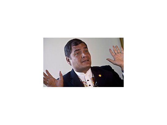 Para Correa, cuando una sentencia es a favor del capital la aplican inmediatamente.