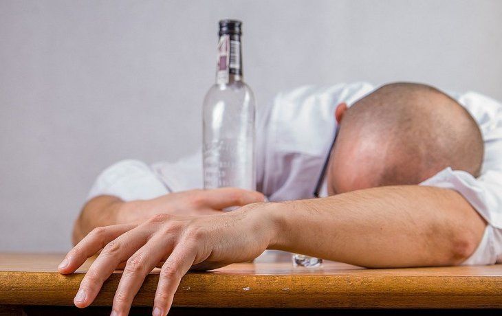 ámbito.com | alcoholismo_12000.jpg