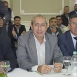 Marcelo Rivas Piasentini renunció al Ministerio de Hacienda y Finanzas de Corrientes. Marcelo Rivas Piasentini renunció al Ministerio de Hacienda y Finanzas de Corrientes.