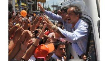 Scioli visitó el centro comercial de Tres de Febrero y el centro de monitoreo de Ituzaingó.