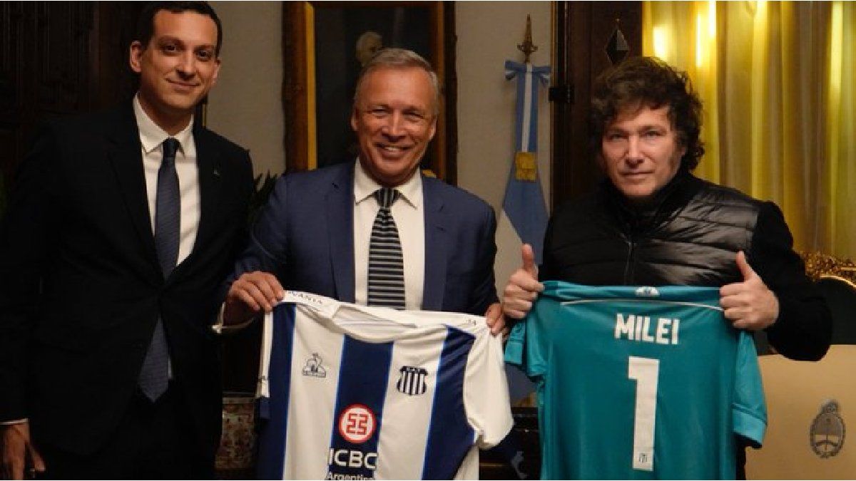 Anger from Talleres fans against their president, Andrés Fassi: “He sold us colored mirrors!”