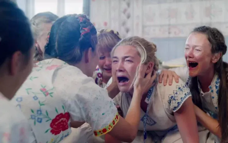 Florence Pugh en Midsommar.