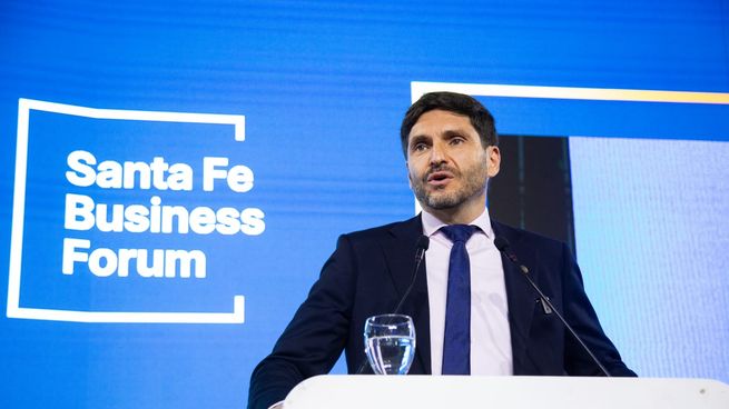 El gobernador de Santa Fe, Maximiliano Pullaro.