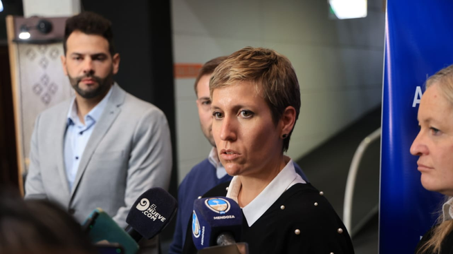 La ministra Jimena Latorre aseguró que que la adecuación de la ley de Glaciares busca mejorar la calidad de la información, reforzar la articulación institucional y garantizar que la ley se cumpla de manera efectiva en el territorio.