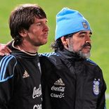 Diego Maradona y Lionel Messi, un vínculo especial. Diego Maradona y Lionel Messi, un vínculo especial.