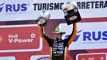 Jonatan Castellano ganó la carrera de TC en Concepción del Uruguay.