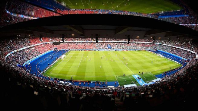 La venta del Parque de los Príncipes es el punto de conflicto entre el PSG y el Ayuntamiento de París.
