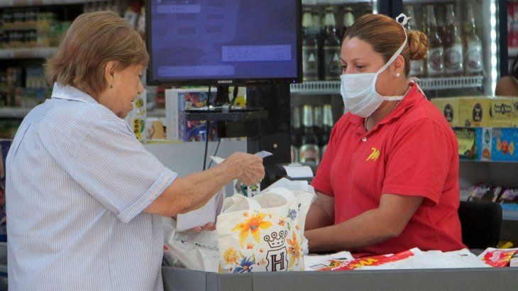 Coronavirus: supermercados abiertos durante la cuarentena total