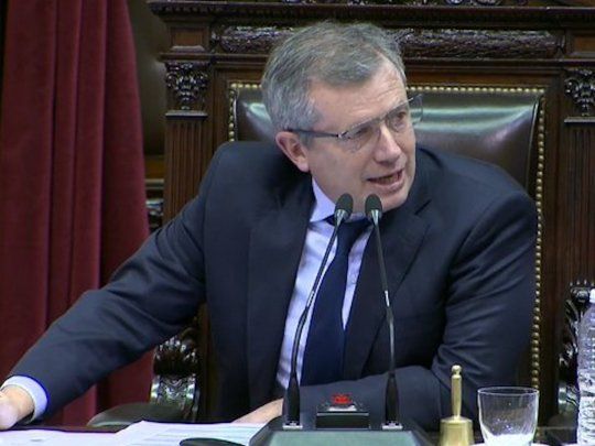 Para Emilio Monzó, Macri no debería volver a ser candidato a presidente.