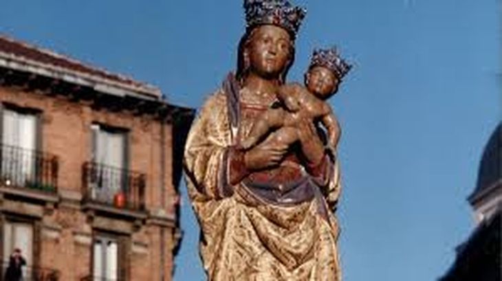El santoral católico recuerda hoy a Nuestra Señora de la Almudena, patrona de Madrid. El santoral católico recuerda hoy a Nuestra Señora de la Almudena, patrona de Madrid.