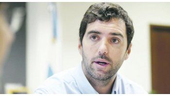 ámbito.com | Reglamentación. El mercado espera las resoluciones generales del organismo que maneja Emilio Basavilbaso.