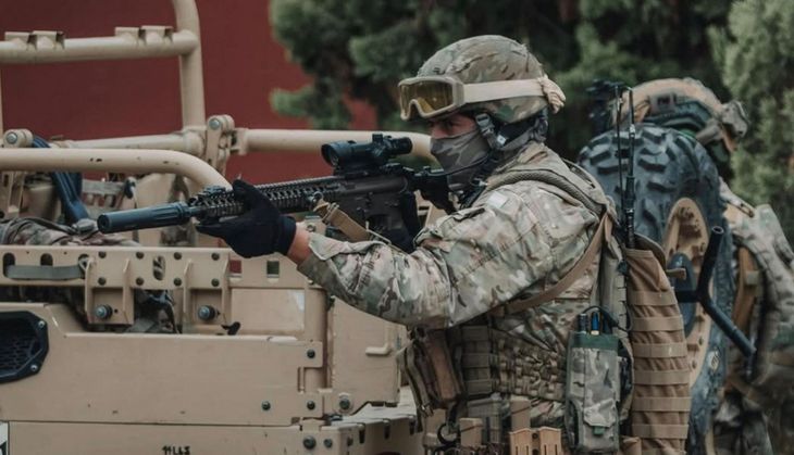 La nueva estructura de gestión se integra con un directorio de 5 miembros que designa el ministro de Defensa. La nueva estructura de gestión se integra con un directorio de 5 miembros que designa el ministro de Defensa.