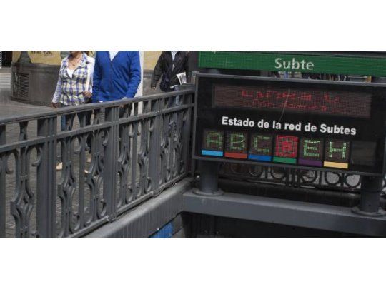 Línea D circuló con servicio limitado durante 7 horas por una protesta