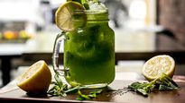 Cuál es el error más común al preparar un licuado mágico verde y por qué se debe tener en cuenta estos datos en las dietas