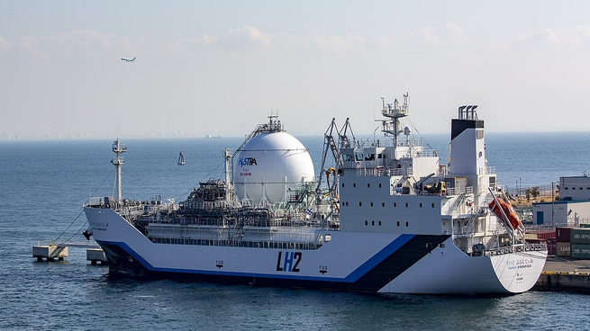 Al primer buque de hidrógeno líquido Suiso Frontier del 2021, se sumará una nueva unidad con otro diseño para atender la demanda mundial proyectada para la década de 2030.