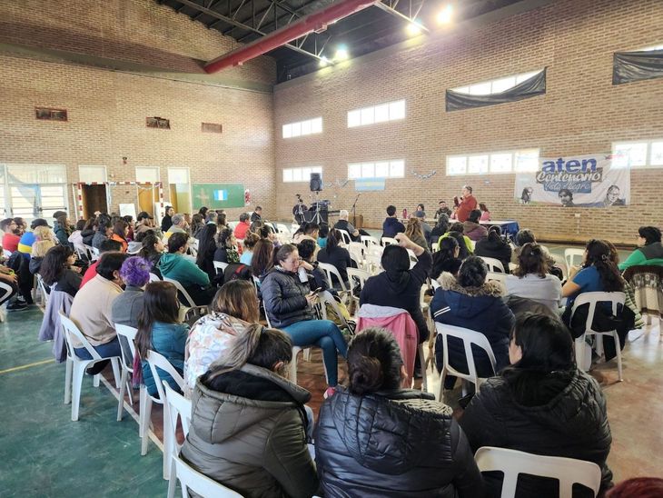 ATEN realiza asambleas en todo Neuquén para definir la continuidad del plan de lucha.