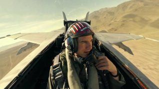 Tom Cruise volverpa a interpretar a Pete Maverick Mitchell. Tom Cruise volverpa a interpretar a Pete Maverick Mitchell.