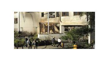 La vivienda donde la mujer mató a su ex compañero y al hijo de ambos, de cinco años.