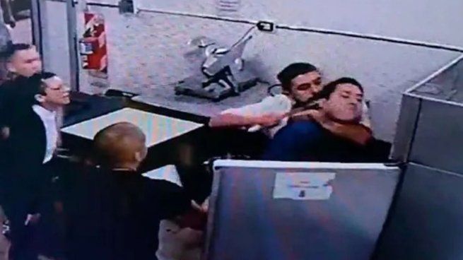 Un chef amenazo con un arma blanca a un compañero de trabajo en un restaurante de San Telmo