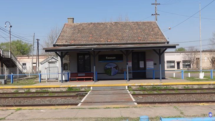 La estación es un fiel reflejo de su pasado más pujante, cuando el ferrocarril funcionaba con normalidad. La estación es un fiel reflejo de su pasado más pujante, cuando el ferrocarril funcionaba con normalidad.