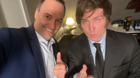 Manuel Adorni reveló el curioso lugar donde conoció a Javier Milei.