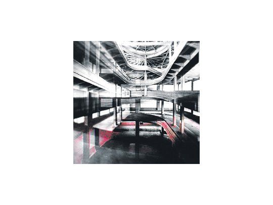 Jorge Miño presenta en Praxis sus fotos sobre arquitecturas suspendidas en el tiempo y el espacio.