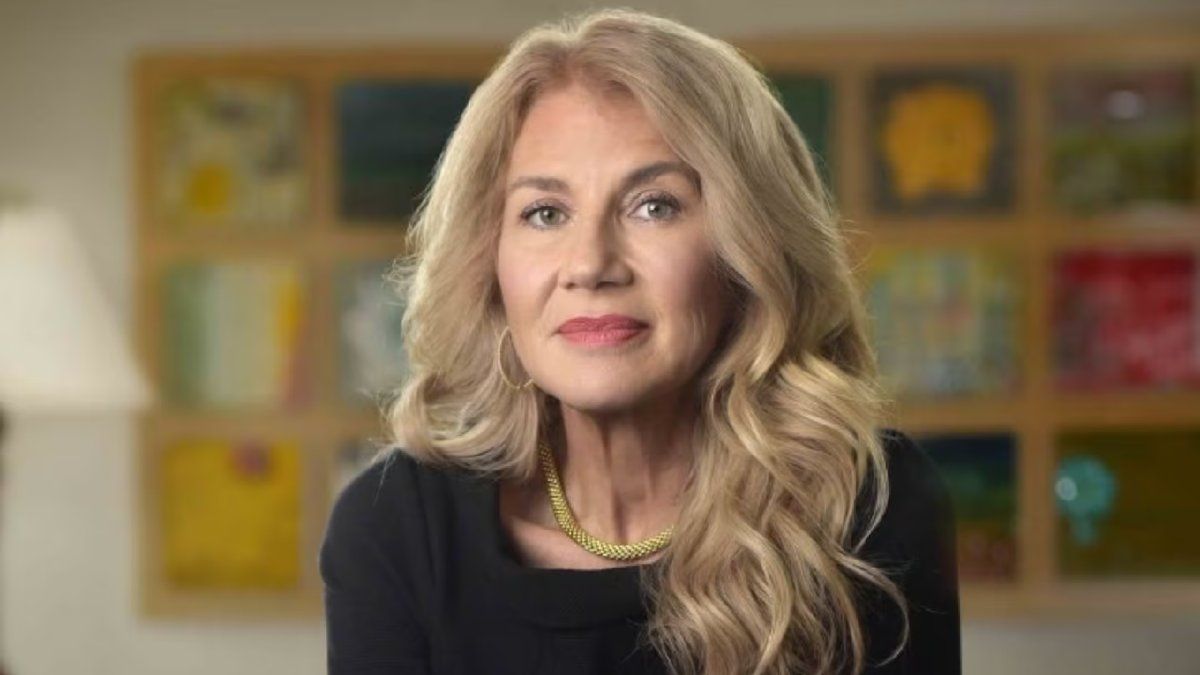She was the wife of a billionaire, she got divorced and refused to accept a check for 1 billion dollars