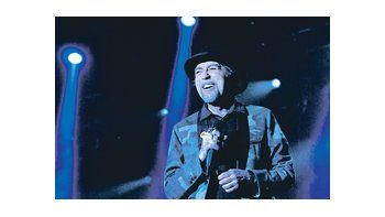 Sin novedades en repertorio ni estilo, Joaquín Sabina cumple con otra visita en un territorio de incondicionales.