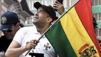 masivas marchas en bolivia para exigir la libertad de camacho