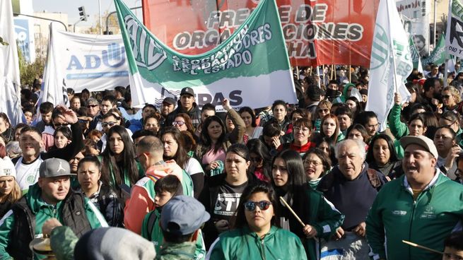 ATE en desacuerdo con nueva propuesta paritaria del Gobierno.