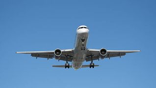 La aerolínea mexicana que volaba a todos los aeropuertos del país y una deuda sentenció su final: de soñar con ser un imperio a durar solo 3 años La aerolínea mexicana que volaba a todos los aeropuertos del país y una deuda sentenció su final: de soñar con ser un imperio a durar solo 3 años